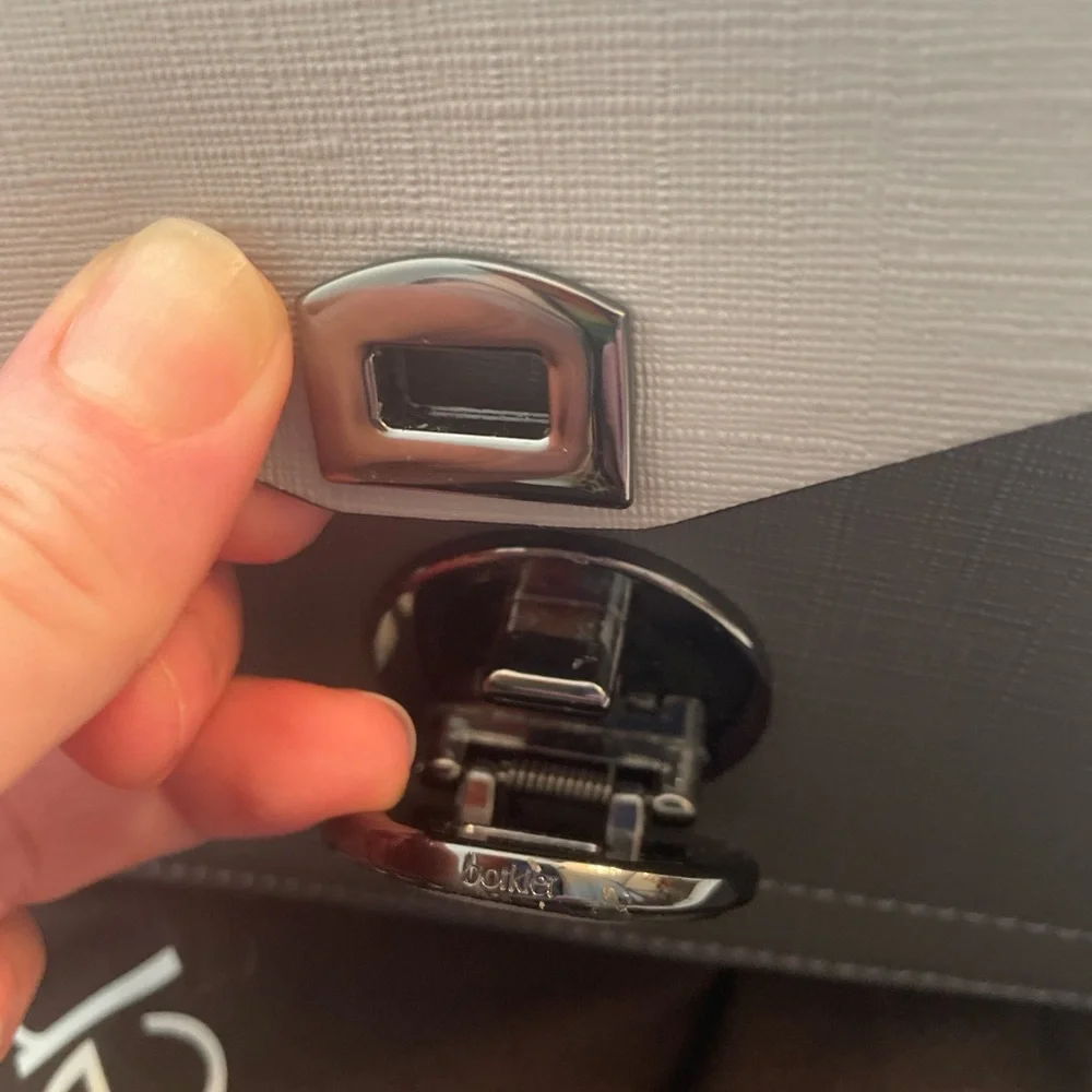 Botkier Nolita Gray Leather Crossbody Bag – w/ Dust Bag & Authenticity Card - Picture 8 of 8